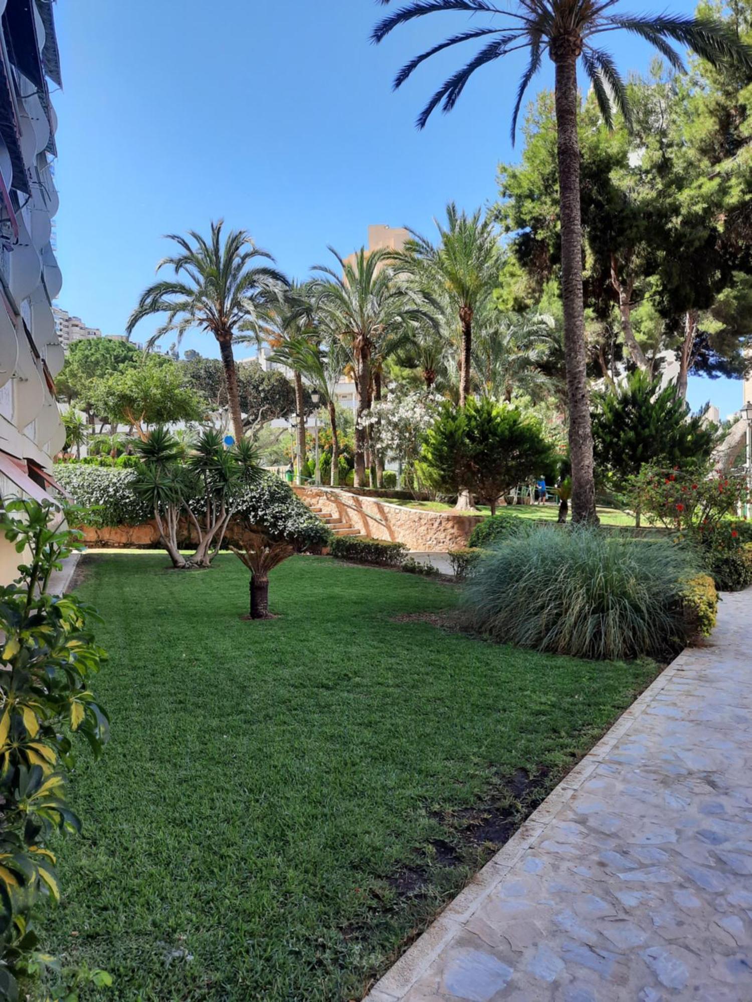 Playmon Holiday Apartment Benidorm Esterno foto